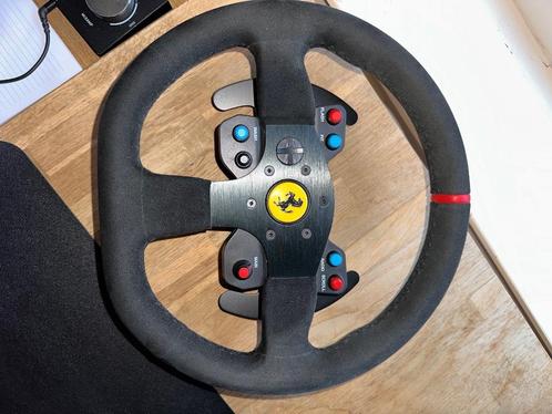 Thrustmaster 599XX EVO Wheel Add-On (stuur), Spelcomputers en Games, Spelcomputers | Sony PlayStation Consoles | Accessoires, Zo goed als nieuw