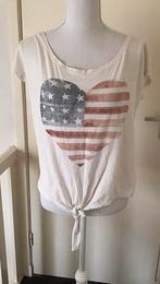 Leuk wit shirt met Amerikaanse vlag, Miss America, maat M, Maat 38/40 (M), Ophalen of Verzenden, Wit, Zo goed als nieuw