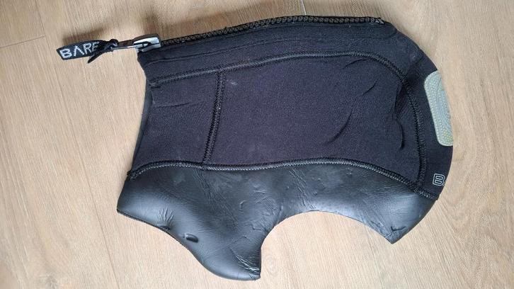 Bare 7mm duikhood - Maat L/G, Watersport en Boten, Duiken, Zo goed als nieuw, Duikpak, Ophalen of Verzenden