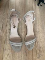 Gebruikte hakken, Verzenden, Beige, Gedragen, Pumps