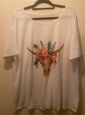 Ibiza Bohémien t-shirt beschikbaar voor biedingen