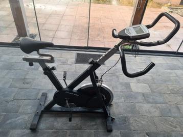 Slazenger Speed Bike spinfiets.  beschikbaar voor biedingen