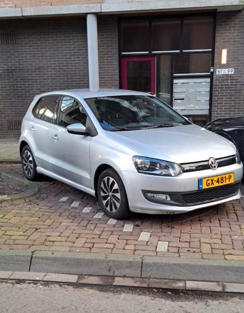 Volkswagen Polo bluemotion 1.4 2015 nieuwe kopppeling., Auto's, Volkswagen, Particulier, Polo, ABS, Airbags, Airconditioning, Bluetooth