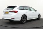 Skoda Octavia Combi 1.4T 204 PK PHEV Sport Business Trekhaak, Auto's, Skoda, Gebruikt, Leder en Stof, Wit, Hybride Elektrisch/Benzine