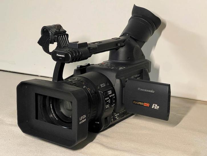 PANASONIC AG-HVX200E DVCPRO HD P2 camcorder, Audio, Tv en Foto, Videocamera's Digitaal, Zo goed als nieuw, Camera, Geheugenkaart