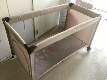 Prenatal campingbedje luxe beschikbaar voor biedingen