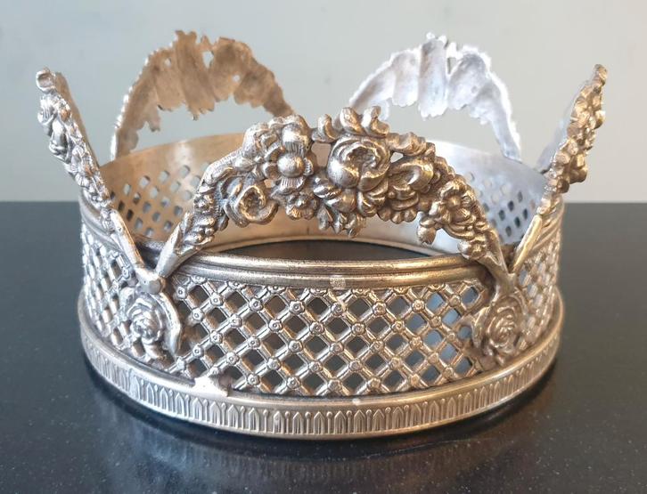 Metalen kroon (jardinière), Huis en Inrichting, Woonaccessoires | Kandelaars en Kaarsen, Zo goed als nieuw, 25 tot 50 cm, Hout