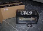1:18 SAAB 900 TURBO S16 DNA111 DNA collectibles in box WRH, Hobby en Vrije tijd, Modelauto's | 1:18, Verzenden, Zo goed als nieuw