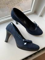Pumps navy blauw maat 40 bugatti, Kleding | Dames, Schoenen, Ophalen, Zo goed als nieuw, Blauw