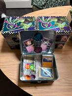 Pokemon mistery broodtrommel. Mapje, kaarten, munten enz., Hobby en Vrije tijd, Verzamelkaartspellen | Pokémon, Ophalen of Verzenden