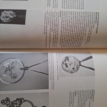 "Modern sieraden maken" beschikbaar voor biedingen