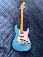 Fender Stratocaster Maui Blue (Made In Japan), Ophalen, Zo goed als nieuw, Solid body, Fender