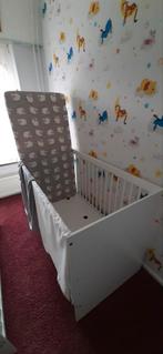 Zgan ledikantje DEMI met matrasje etc nu 20euro!, Kinderen en Baby's, Babywiegjes en Ledikanten, Ophalen, Zo goed als nieuw, Ledikant