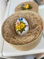 Decoratief Ei in Houten Doosje met Bloemen, Antiek en Kunst, Ophalen of Verzenden