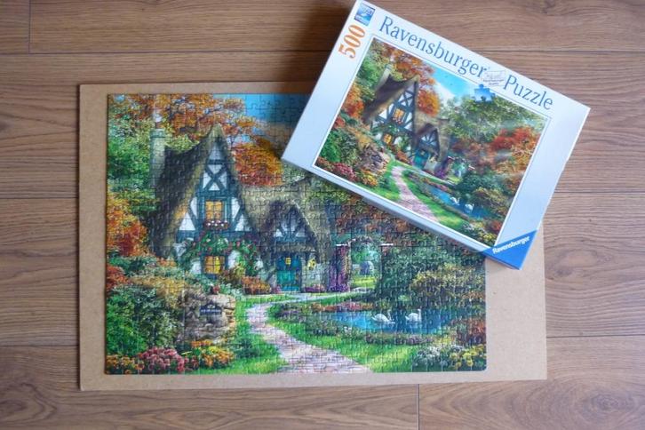 Ravensburger '' COTTAGE IN DE HERFST '' 500 st., Hobby en Vrije tijd, Denksport en Puzzels, Gebruikt, Legpuzzel, 500 t/m 1500 stukjes
