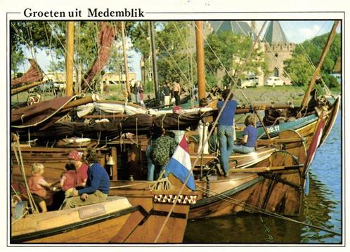 Groeten uit Medemblik - Oosterhaven - 1990 gelopen, Verzamelen, Ansichtkaarten | Nederland, Gelopen, Utrecht, Ophalen of Verzenden