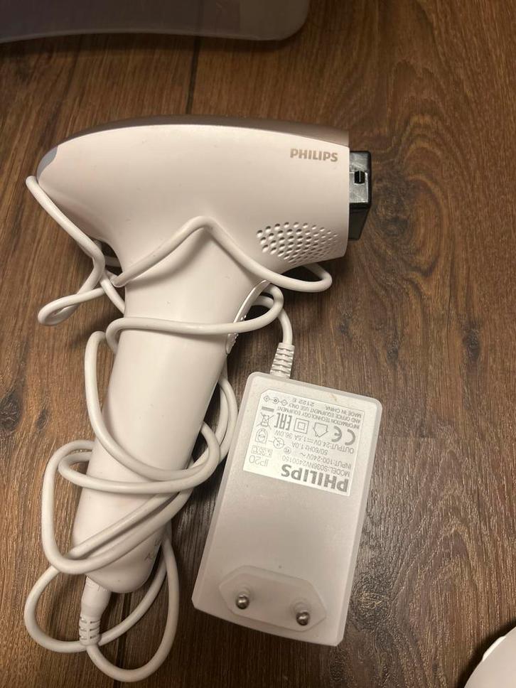 Philips Lumea IPL Ontharingsapparaat, Witgoed en Apparatuur, Persoonlijke-verzorgingsapparatuur, Zo goed als nieuw, Scheren en Epileren