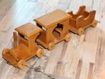 Mooie houten trein met locomotief en treinstellen, Ophalen of Verzenden