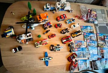 Heel veel LEGO! beschikbaar voor biedingen