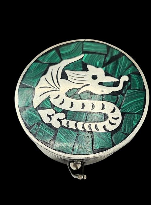 Prachtig Zilveren Pillen & pepermunt Doosje zilveren Draak, Antiek en Kunst, Antiek | Goud en Zilver, Verzenden