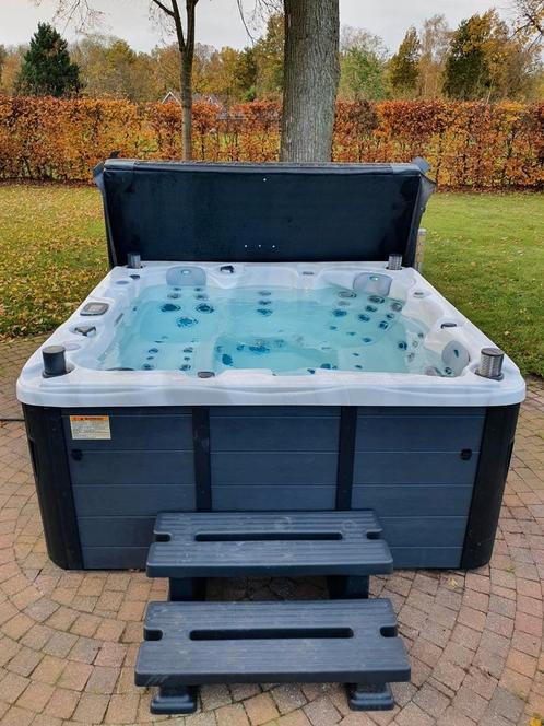 Jacuzzi balboa groot aanbod jong gebruikte spa's, Tuin en Terras, Bubbelbaden en Hottubs, Zo goed als nieuw, Ophalen of Verzenden