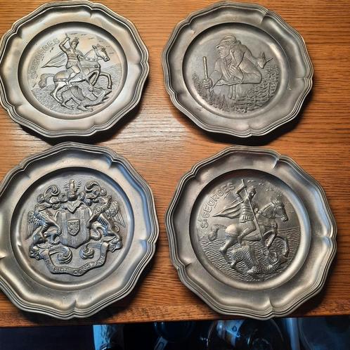 4 Tinnen Wandborden - Decoratief, Antiek en Kunst, Antiek | Tin, Ophalen of Verzenden