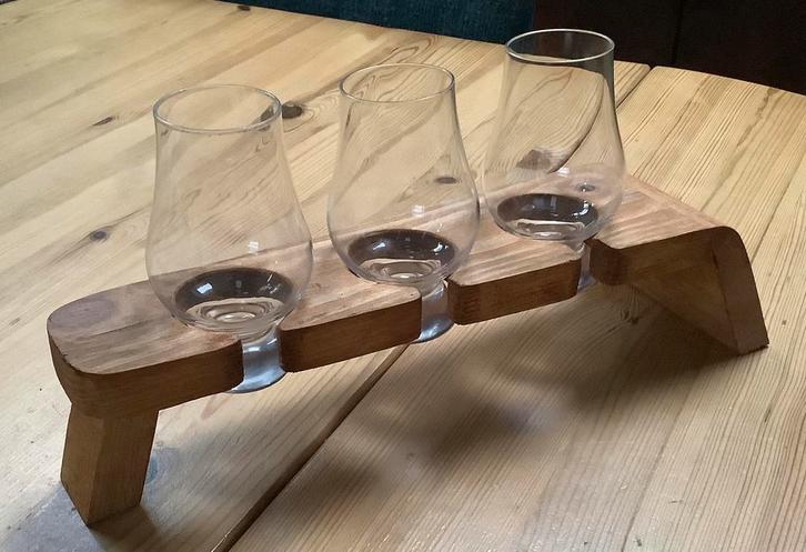 Whisky-proeverijtje, Huis en Inrichting, Woonaccessoires | Wijnrekken, Nieuw, Minder dan 50 cm, Hout, Minder dan 5 flessen, Ophalen of Verzenden