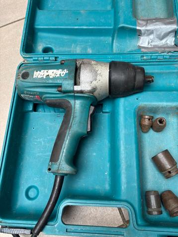 Makita TW0350 Slagmoersleutel beschikbaar voor biedingen