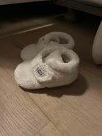 Ugg baby schoentjes, Kinderen en Baby's, Schoentjes, Ophalen of Verzenden, Zo goed als nieuw