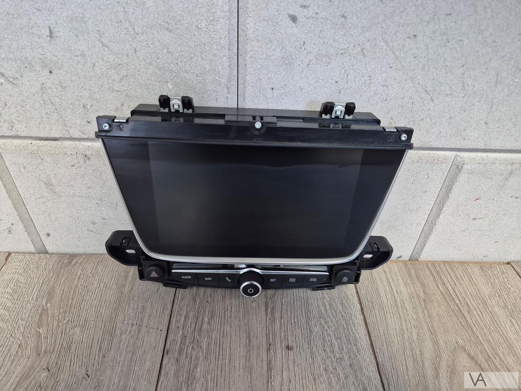 Opel Grandland kleurenscherm navigatie 2016 -2022 yp000126yx, Gebruikt, -, -, Opel
