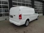 Mercedes-Benz eVito eVito 112 L2 60 kWh Mercedes-Benz eVito, Stof, Stoelverwarming, 116 pk, Wit
