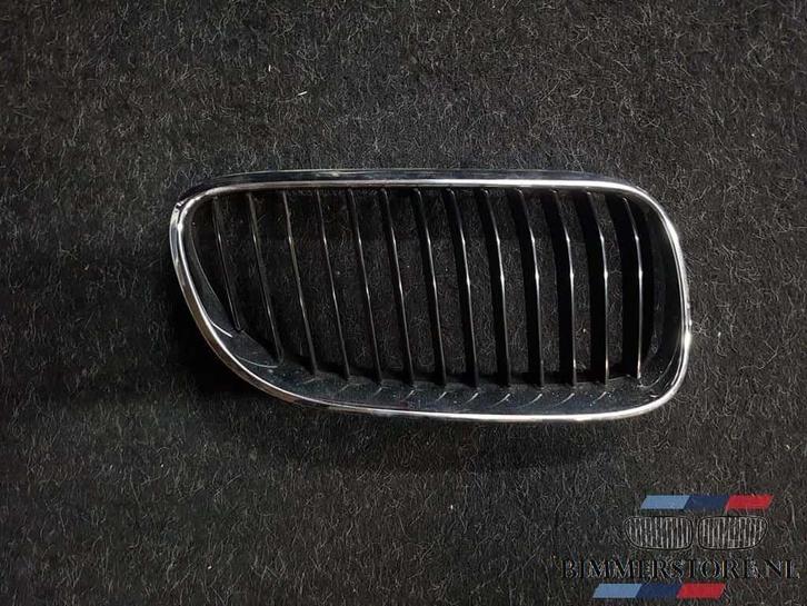 Grille chroom/zwart rechts BMW E92LCI E93LCI 51137254968 725, Auto-onderdelen, Overige Auto-onderdelen, BMW, Gebruikt, Ophalen of Verzenden
