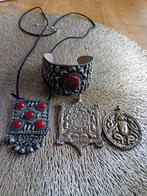 Etnische sieraden, Ophalen of Verzenden, Overige materialen, Overige typen