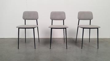 Ethnicraft dc design stoel lichtgrijs, ex showroom beschikbaar voor biedingen