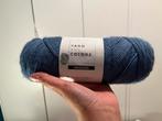 16 bollen Yarn and Colors Amazing kleur Denim, Hobby en Vrije tijd, Breien en Haken, Ophalen of Verzenden, Zo goed als nieuw, Breien of Haken