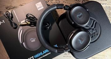 Kali Audio HP-1 Studio Koptelefoon beschikbaar voor biedingen