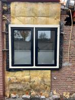 Kozijn met dubbelglas, Doe-het-zelf en Verbouw, Gebruikt, Raamkozijn, Inclusief glas, Hout