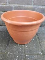 bloempot hoogte 18 cm , doorsnede 22 cm , kleur terra, Ophalen of Verzenden, Rond, Kunststof