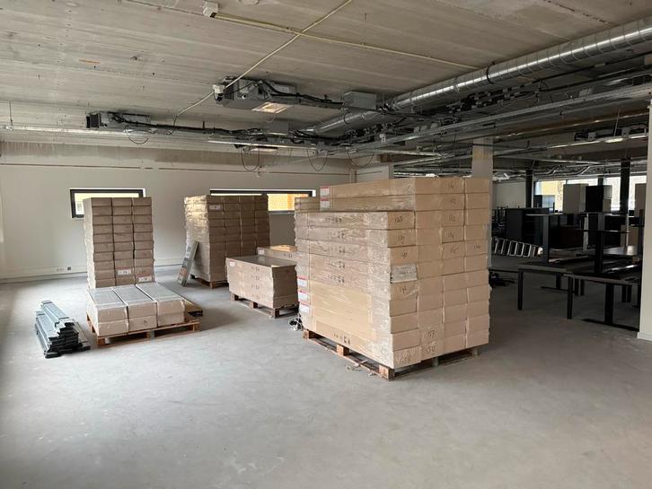 Grote partij: 196 pakken plafondplaten, Doe-het-zelf en Verbouw, Overige Doe-het-zelf en Verbouw, Nieuw, Ophalen of Verzenden