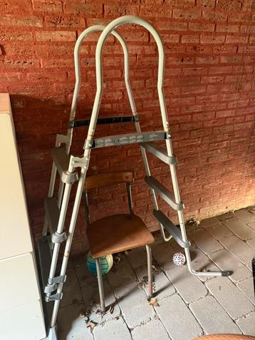 Zwembadladder beschikbaar voor biedingen