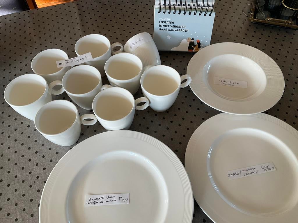 IMPOTT-NEW LINNEN roomwit, Huis en Inrichting, Keuken | Servies, Ophalen of Verzenden, Zo goed als nieuw, Bord(en), Overige stijlen