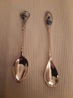 2 Zilveren theelepeltjes, Ophalen