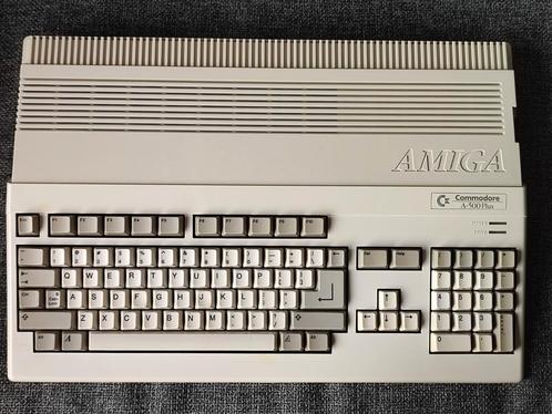 Amiga 500plus met 2Mb Chipmem, Computers en Software, Vintage Computers, Ophalen of Verzenden