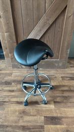 Zadelkruk / kapperskruk ergonomische kruk, Huis en Inrichting, Krukjes, Ophalen of Verzenden, Gebruikt