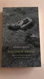 Marga Kool - Een kleine wereld, Ophalen of Verzenden, Marga Kool, Zo goed als nieuw