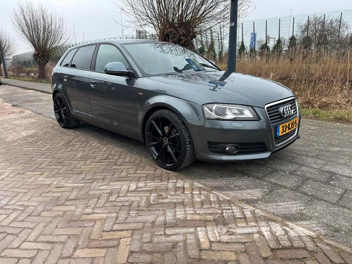 Audi A3 1.4 TFSI Sportback S-line met een nieuwe APK, Auto's, Audi, Particulier, A3, Airbags, Airconditioning, Bluetooth, Centrale vergrendeling