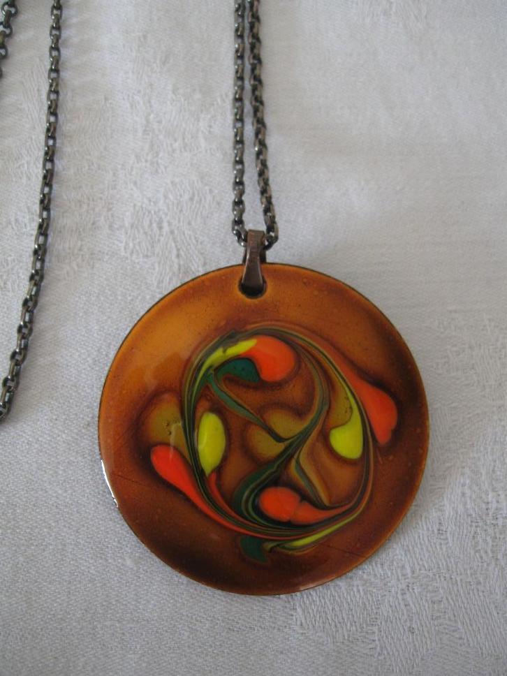 Prachtige cloisonnee koper lange ketting retro vintage, Sieraden, Tassen en Uiterlijk, Kettingen, Zo goed als nieuw, Overige materialen