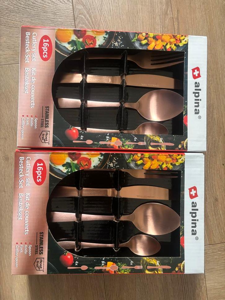 Alpina Bestekset RVS Rose Goud - 2 Sets Nieuw, Huis en Inrichting, Keuken | Bestek, Nieuw, Bestekset, Rvs of Chroom, Vaatwasserbestendig