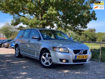 Volvo V50 2.0 Sport | Zeer netjes! | Clima + Cruise nu €6. beschikbaar voor biedingen