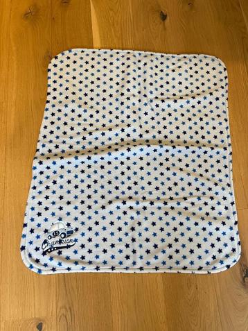 Deken fleecekleed beschikbaar voor biedingen